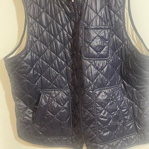 Reversible Cream and Navy Quilted Vest